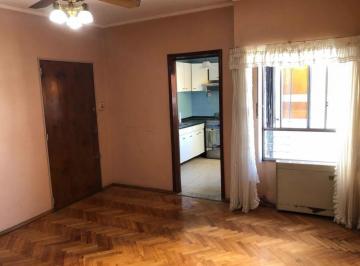 Departamento · 48m² · 3 Ambientes · Departamento Venta - 2 Dorm. 1 Baño - 48 m² Totales - Avellaneda