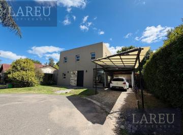 Casa · 154m² · 5 Ambientes · Casa en Venta en El Barrio Green Park, Pilar