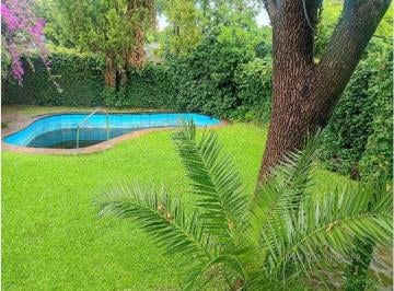 Foto 1 · Venta — Casa en Lomas del Jockey - Zona Premium - Usd 370,000