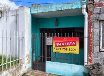 Casa · 61m² · 3 Ambientes · Venta Casa Dos Dorm. Nueva Italia