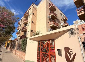 Departamento · 70m² · 5 Ambientes · ¡Oportunidad en Barrio Pueyrredón! Departamento 2 Dorm. 2 Balcones