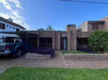 Casa · 170m² · 10 Ambientes · 2 Cocheras · Venta Casa 3 Dorm. Tablada Park