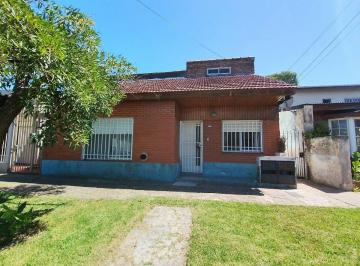 Casa de 3 ambientes, Lomas de Zamora · Casa en Lote Propio Ideal Inversor