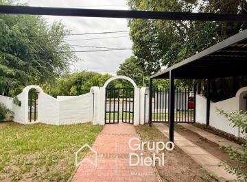Casa · 200m² · 5 Ambientes · 2 Cocheras · Alquiler Sobre Manuel de Falla - Apto Vivienda y Comercial