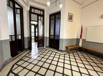 Local comercial · 345m² · 6 Ambientes · Casa a La Venta Uso Institucional o Comercial