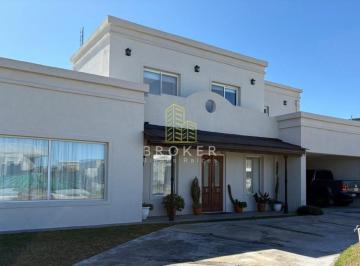Foto1 · Venta Casa 3 Dorm. en Haras Santa María, Barrio Los Robles