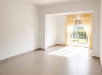 Casa · 250m² · 10 Ambientes · 7 Cocheras · Casa en Venta en Calle Bandera de Los Andes 1815,san Jose, Guaymallen
