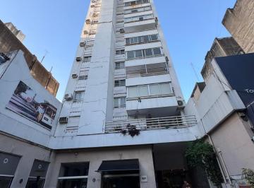 Departamento · 184m² · 4 Ambientes · Departamento en Centro