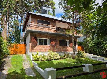 Casa · 172m² · 4 Dormitorios · Casa en Venta - Valeria del Mar - Zona Residencial