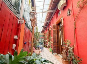 PH · 220m² · 8 Ambientes · Venta Hotel en San Telmo. Oportunidad. 6 Habitaciones Full Equipado. Excelente Zona