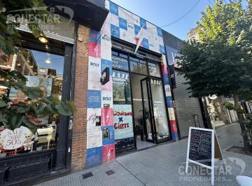 Local comercial · 210m² · 2 Ambientes · Local 4 X 35 Entre Piso. Zona Outlets - Total 210 m² - Primeras Marcas - Gurruchaga y Aguirre