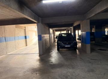 Garage · 35m² · Venta Cochera Doble Av Belgrano y Sgo. del Estero, Financiada