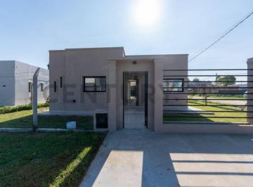 Casa · 99m² · 3 Ambientes · Casa a Estrenar en Venta