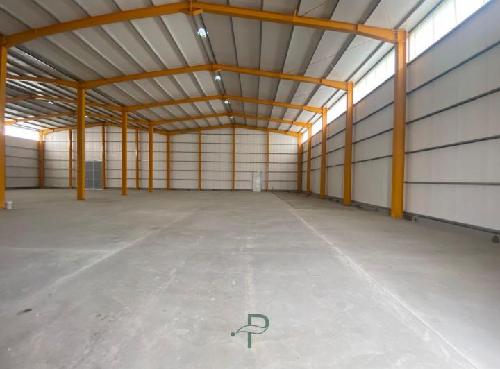 Local comercial · 1200m² · 2 Ambientes