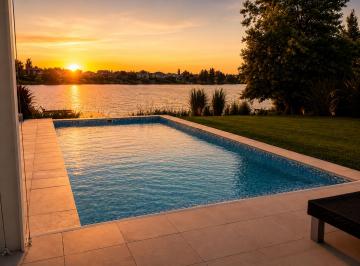 Casa de 1 ambiente, Tigre · Alquiler con Muebles - Excelente Casa Sobre La Laguna