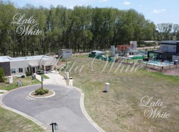 Terreno · 726m² · Venta - Lote en La Alameda