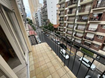LOY-LOY-1630_2 · Venta Departamento de 2 Ambientes con Balcon Saliente a La Calle Plaza Colon
