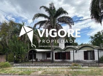 Casa de 5 ambientes, Almirante Brown · Casa 5 Ambientes 1707 m² en Venta con Doble Cochera en Adrogué
