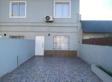 PH de 3 ambientes, Morón · Duplex con 2 Dorm. de 118 m² en Venta en Castelar