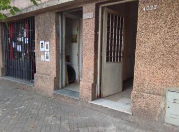 Casa · 165m² · 4 Ambientes · Venta - San Juan 4728 - 2 Propiedades y Local - Barrio Azcuenaga - Rosario
