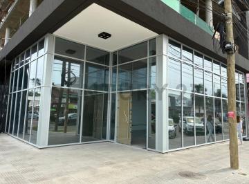 Local comercial · 190m² · Alquiler Local Comercial en Edificio de Oficinas Premiun en Zona Norte