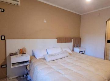 Casa de 4 ambientes, Guaymallén · Vendo Casa en Dorrego