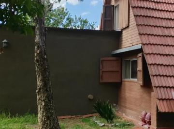 Casa · 180m² · 4 Ambientes · Casa en Venta - 3 Dorm. 2 Baños - Ezeiza
