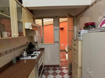 Departamento · 67m² · 3 Ambientes · Venta Departamento - 3 Amb - Patio - Congreso