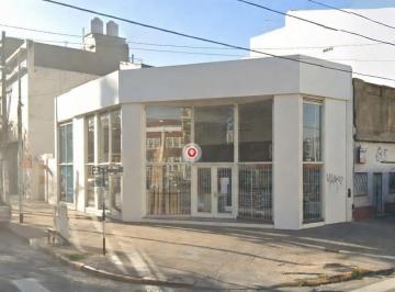 Local comercial · 124m² · Local en Avellaneda