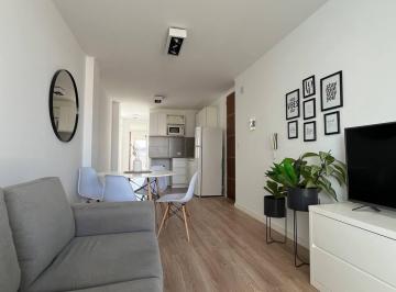 Departamento · 43m² · 2 Ambientes · Venta: Departamento de un Dormitorio con Balcón Terraza. Zona Centro, Rosario