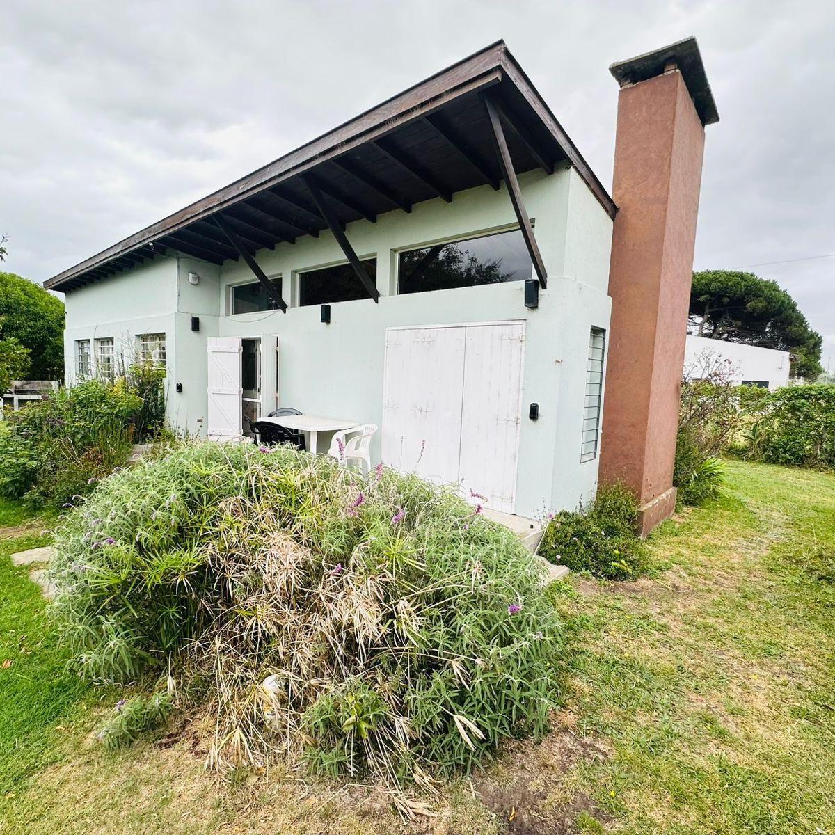 Casa 3 amb, 82m² en Alfar — 20 años de antigüedad