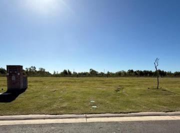 Terreno · 696m² · Lote en Amarras Puertos del Lago - Escobar
