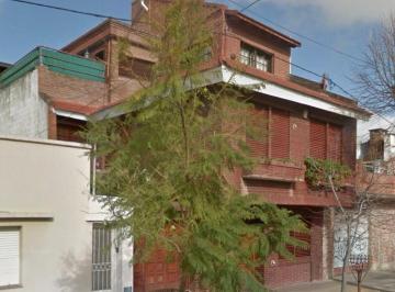 Casa de 7 ambientes, La Plata · Amplia Casa en Venta