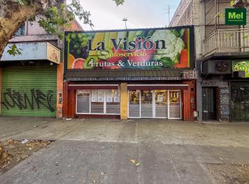 Local comercial · 292m² · 3 Ambientes · Local Sobre Terreno Propio | Av Comercial | Venta, Urquiza
