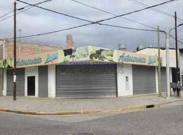 Local comercial · 170m² · 4 Ambientes · Neuquen Alquiler Local Oficina Comercial en Esquina