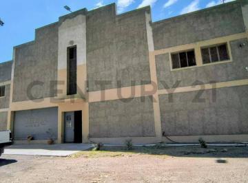 Local comercial · 1250m² · 4 Ambientes · 1 Cochera · Venta de Bodega en Junín