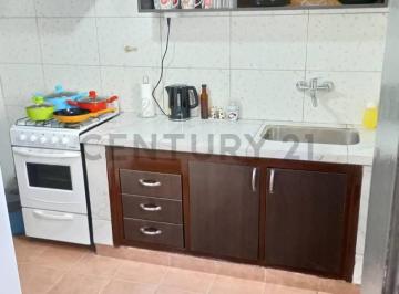 Departamento · 61m² · 5 Ambientes · Departamento de Venta E Planta Baja