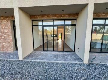 Departamento · 82m² · 3 Ambientes · 1 Cochera · Departamento en Venta en Carabassa, Pilar