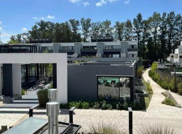 Garage · 12m² · Venta - Cochera Subterránea en Complejo Sotavento - Canning