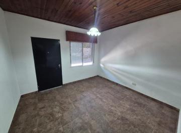 PH · 48m² · 2 Ambientes · PH en Alquiler en Ramos Mejia
