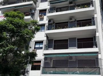 Departamento · 120m² · 4 Ambientes · 1 Cochera · Departamento en Venta de 4 Ambientes C/ Dependencia, Cochera Fija en Belgrano