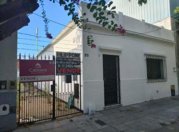 Casa de 6 ambientes, Quilmes · Venta de Dos Casas en Conjunto con Patio en Quilmes Centro (Excelente Ubicación)