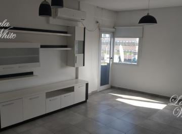 Departamento · 55m² · 3 Ambientes · Departamento en Venta de 2 Dorm. en Urquiza Al 100, Ezeiza