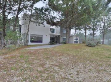 Foto Principal · Casa Interno # - Costa Esmeralda - Golf 2 - 290 m² #id 11369