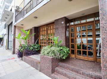 Departamento · 82m² · 4 Ambientes · 1 Cochera · Venta Semi - Piso 4 Ambientes con Cochera y Baulera - Habitación en Suite