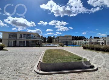 Departamento · 52m² · 1 Ambiente · 1 Cochera · Departamento en Venta en Chic Village - Pilar