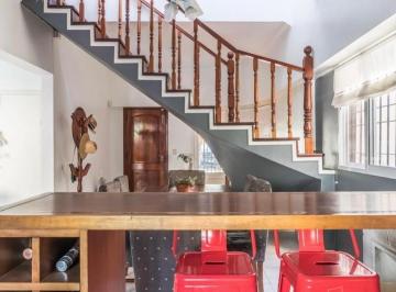 Casa · 125m² · 4 Ambientes · 1 Cochera · Casa 4 Ambientes Apto Credito en Lanús Este