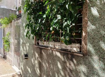 Casa · 195m² · 4 Ambientes · 1 Cochera · Casa en Venta - Lomas del Mirador