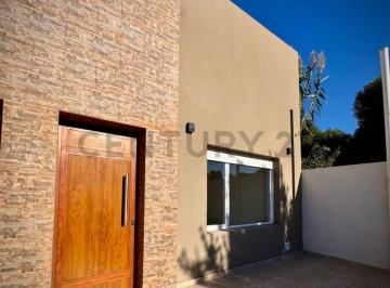 Departamento · 60m² · 4 Ambientes · 1 Cochera · Excelente Inversion con Financiacion!