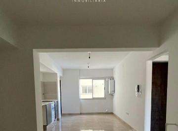 Departamento · 76m² · 2 Ambientes · Departamento en Capital